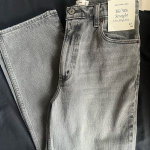Abercrombie & Fitch The '90s Straight Ultra High Rise Gray Jeans